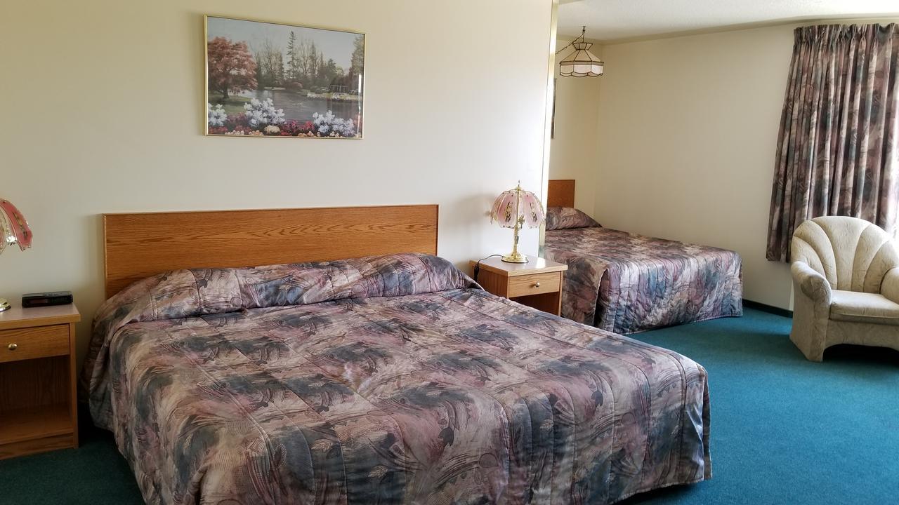 Western Budget Motel Cold Lake Exterior foto